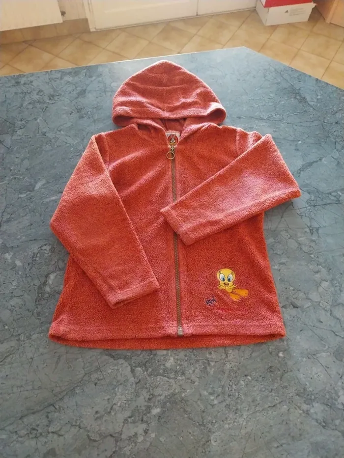 Veste à capuche T.8 ans