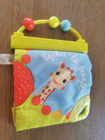 Fisher-Price - Le Téléphone Animé - Jouet d'éveil - 12 mois et + FGW66 - Jeux - Jouets Fisher-Price - Le Téléphone Animé - Jouet d'éveil - 12 mois et + FGW66 - Jeux - Jouets