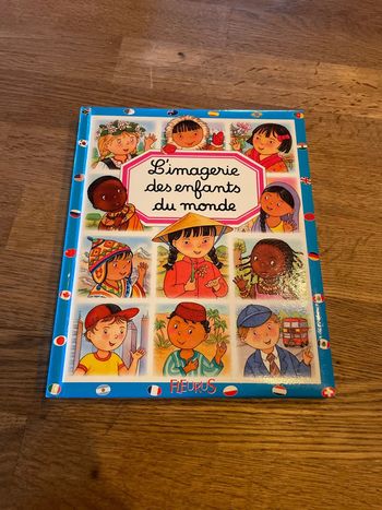 Livre L’imagerie des enfants du monde