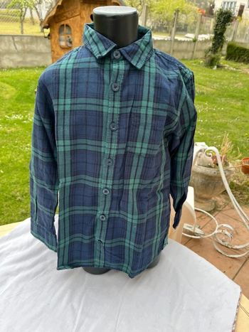 Chemise à carreaux Okaidi taille 8ans