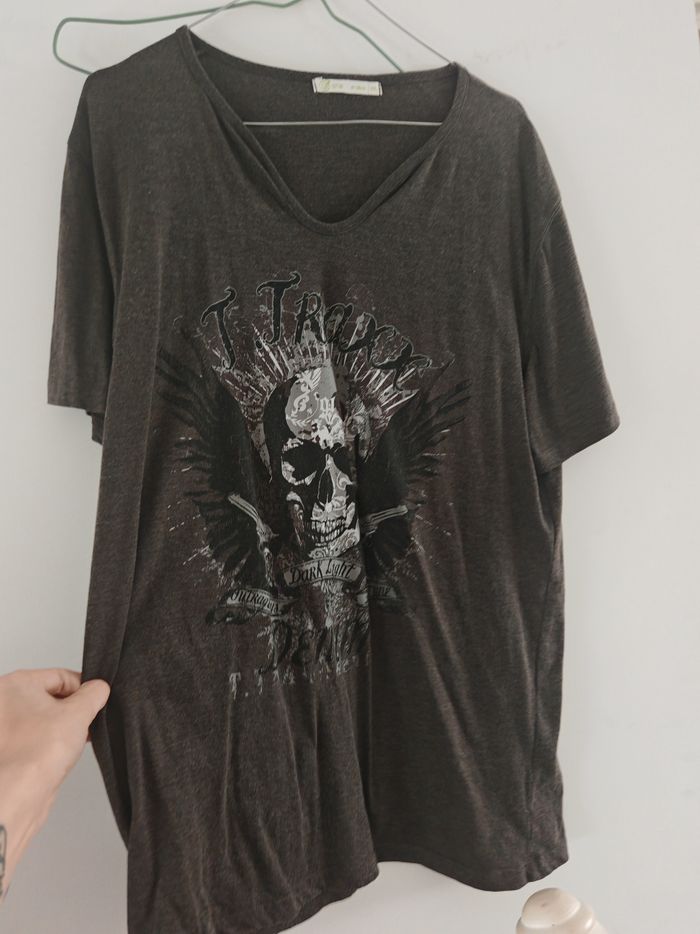 Tshirt homme - photo numéro 1