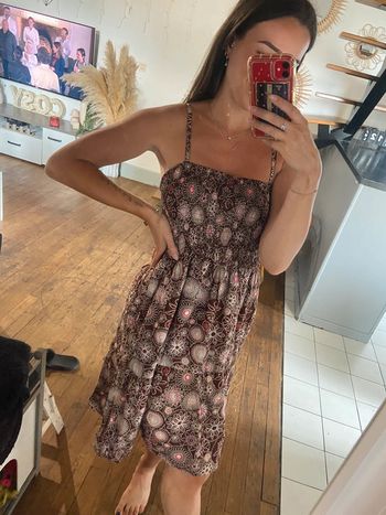 Robe à motifs coloré en coton