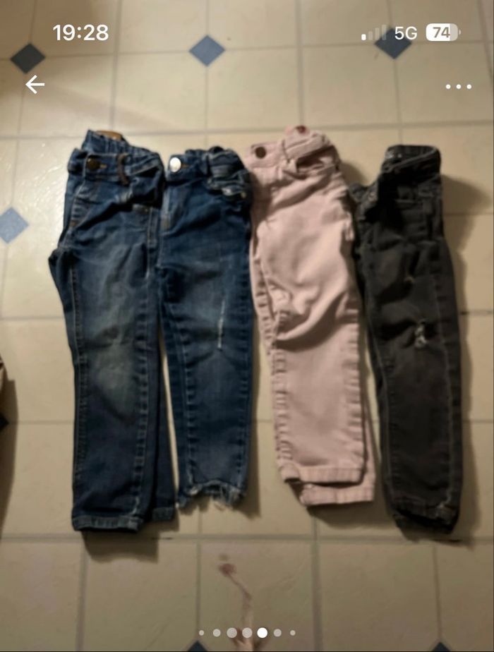 Lot fille 4 ans - photo numéro 3