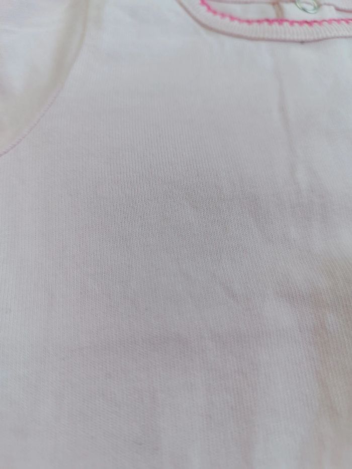 🔸 T-shirt Rose Sergent Major – 9 mois 🔸 - photo numéro 6