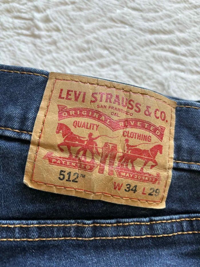 Jean Levi’s homme 512 Slim Taper L/44 W34 L29 – Coupe ajustée droite bleu marine état impeccable - photo numéro 2