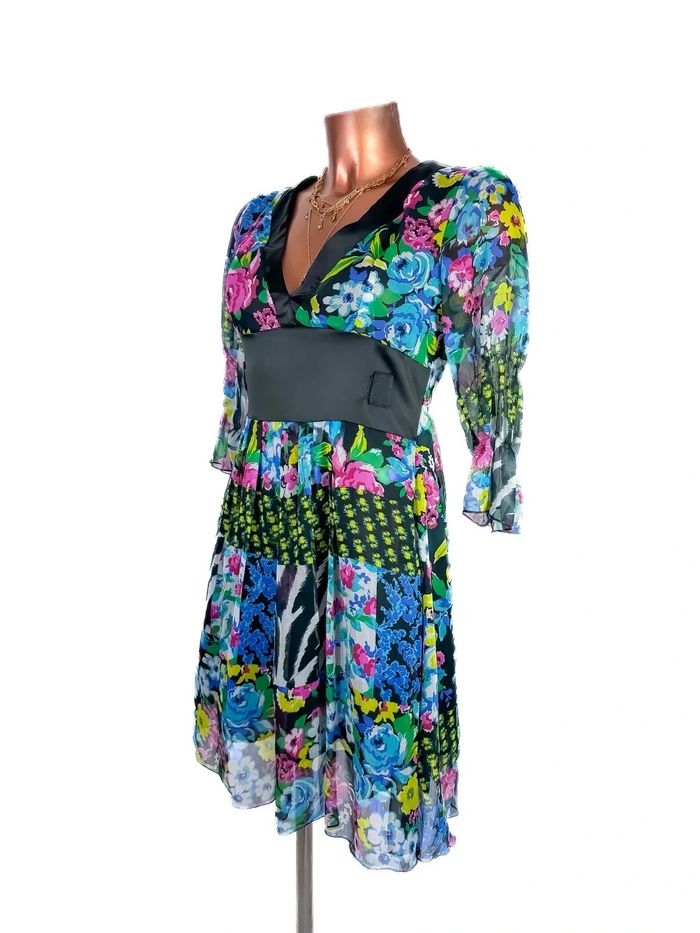 Magnifique robe à motif fleur