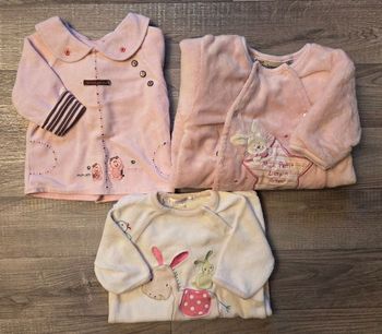 Lot bébé fille - 1 mois
