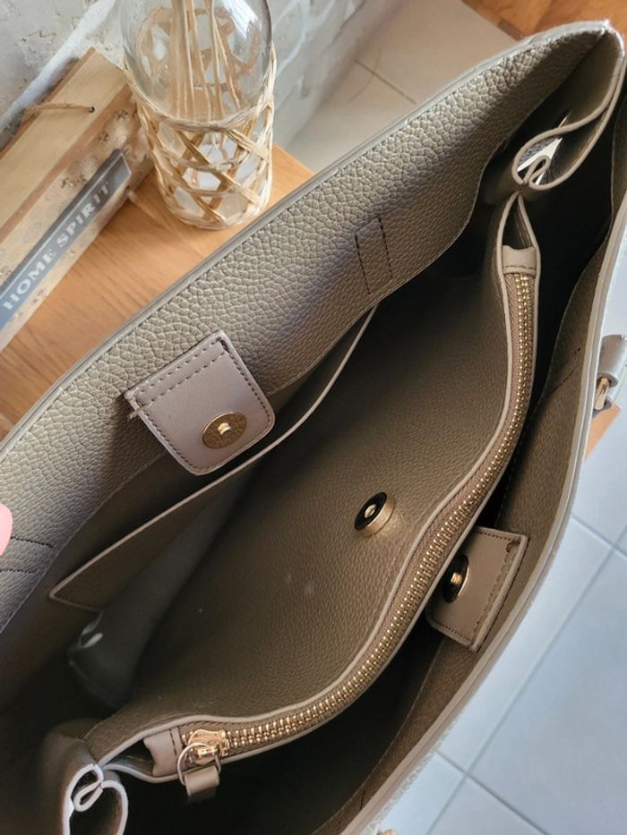 Grand sac cabas Valentino gris taupe Superman - photo numéro 7