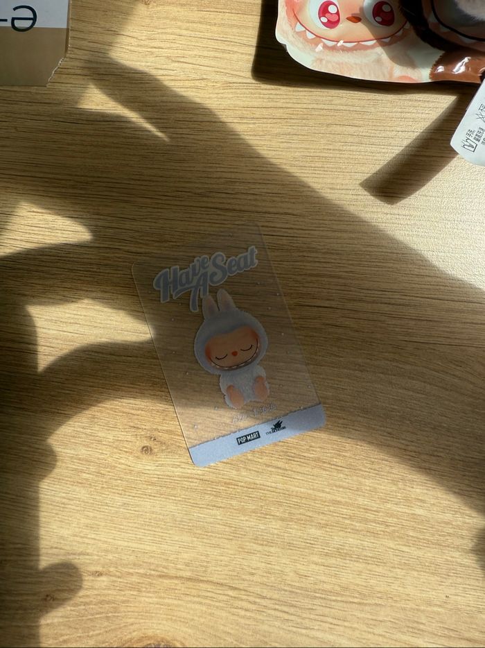 The Monsters « Zizi » Labubu Have a Seat Pop Mart - photo numéro 2