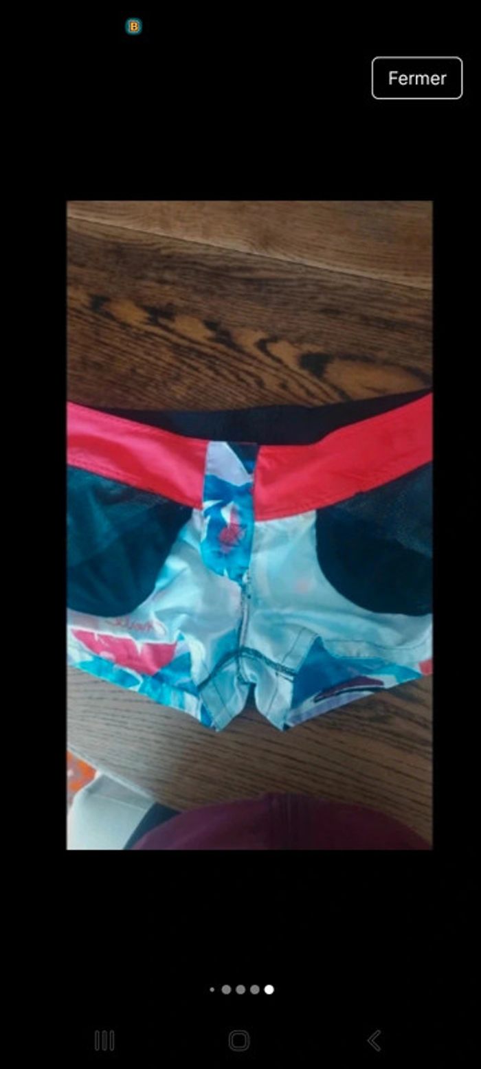 Short de plage femme O'neill taille 33 (42) - photo numéro 14