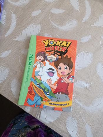 Livre yo-kai watch