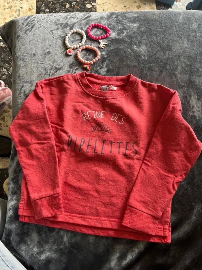 Pull 4 ans fille