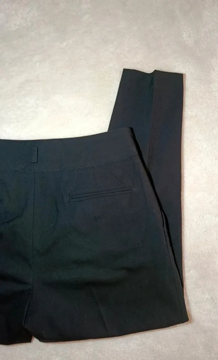 Pantalon ajusté Zara noir basic S fermeture agrafes et boutons croisée classe - photo numéro 5
