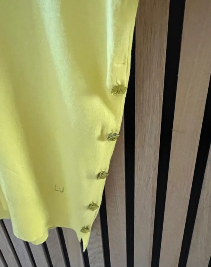 Pull jaune Liu Jo taille S comme neuf - photo numéro 6