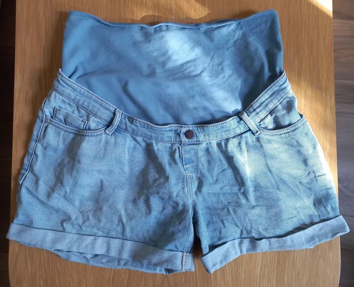 Short de grossesse - photo numéro 2