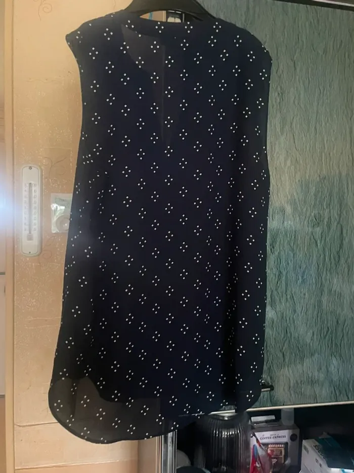 Blouse sans manche - photo numéro 3