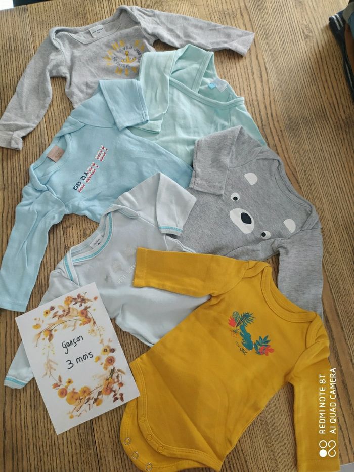 Lot de 6 bodys 3mois