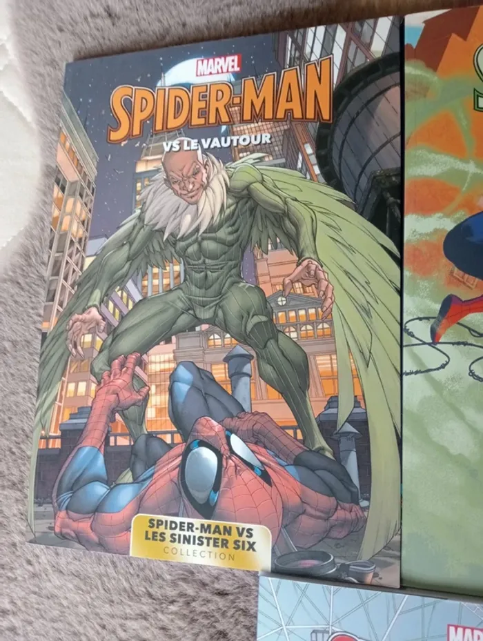 Lot de 3 livres de collection Spiderman Marvel - photo numéro 4