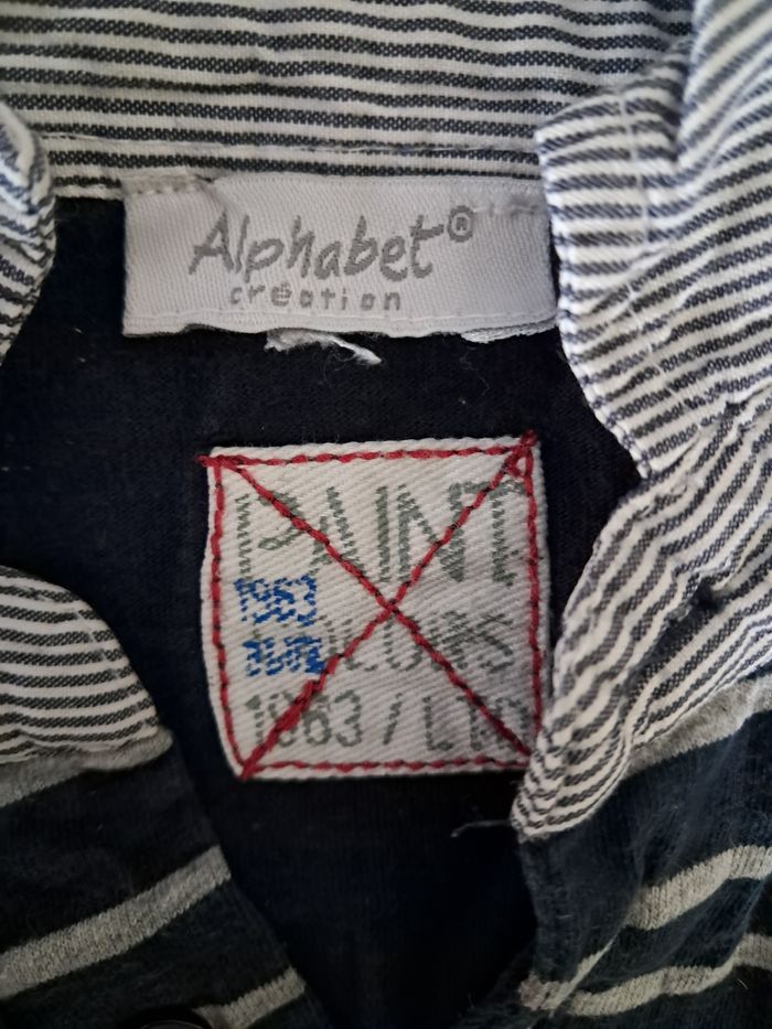 Très beau polo alphabet taille 4 ans D'occasion - photo numéro 2