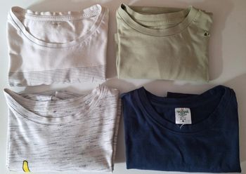 Lot de 4 tee-shirts différents