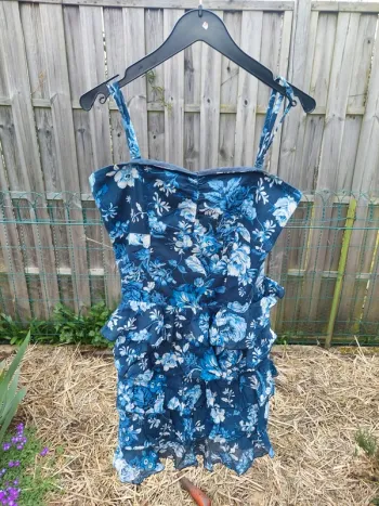 Robe à bretelles