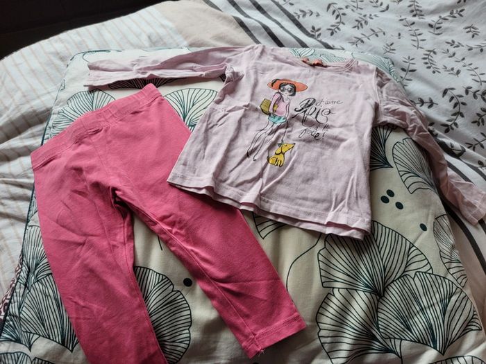 Ensemble Pantalon + t-shirt de la marque Lisa Rose en 2 ans