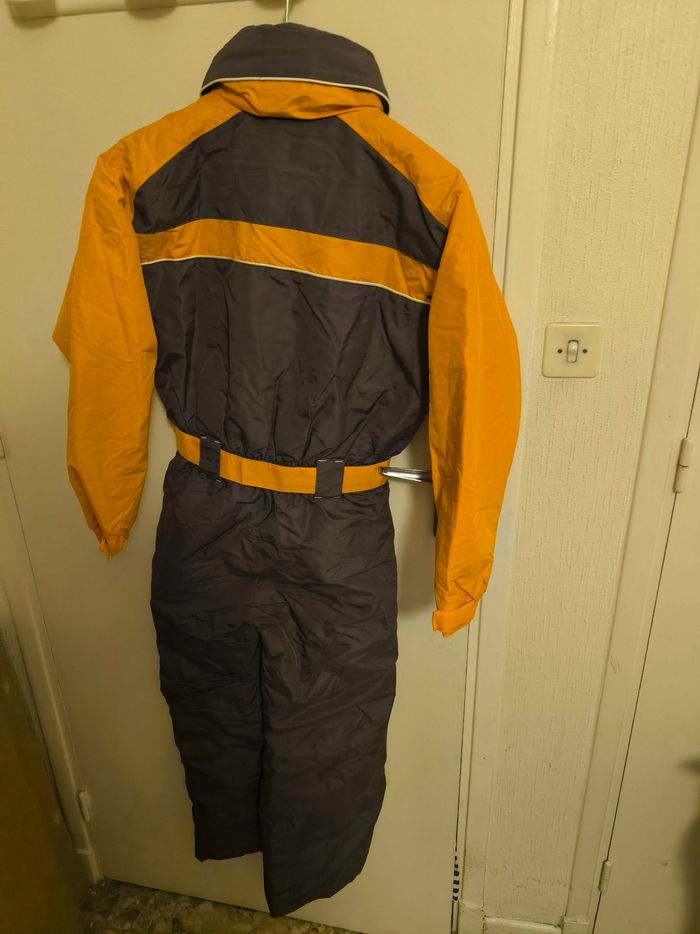 Combinaison de ski pour garçon de 10 ans  marque decalthon - photo numéro 2