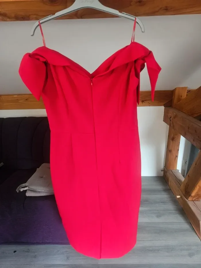 Robe rouge - photo numéro 2