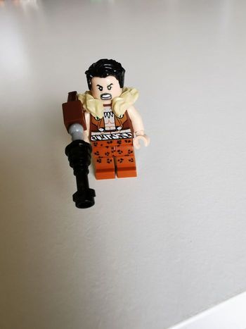 Lego Minifigurine Marvel - Kraven le chasseur sh0270