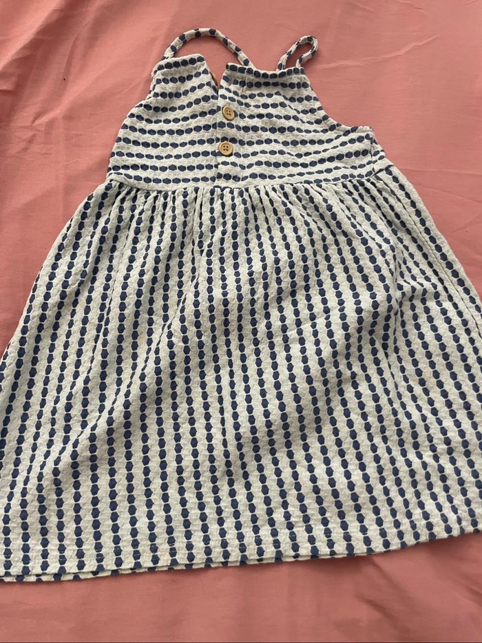 Robe bébé