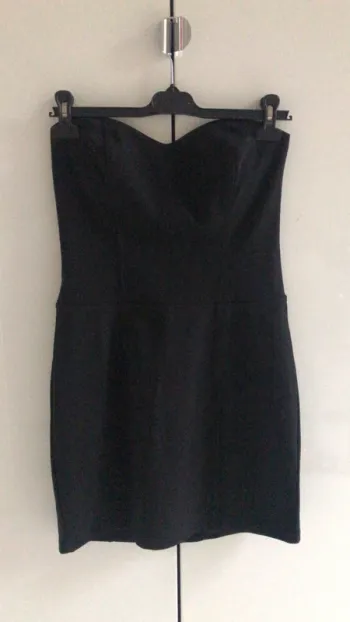 Robe bustier noire neuve
