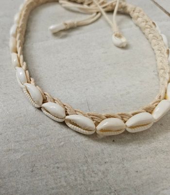 Collier coquillage