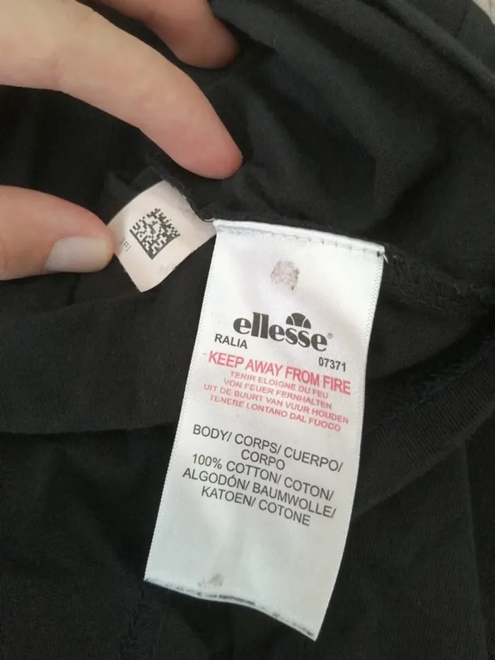 Ensemble de sport legging crop top noir kaki blanc beige / ellesse / (40) - photo numéro 9
