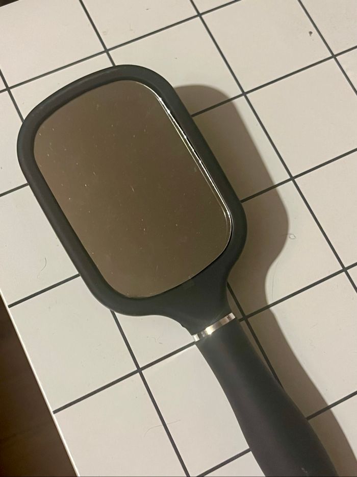Brosse à cheveux avec miroirs - photo numéro 4
