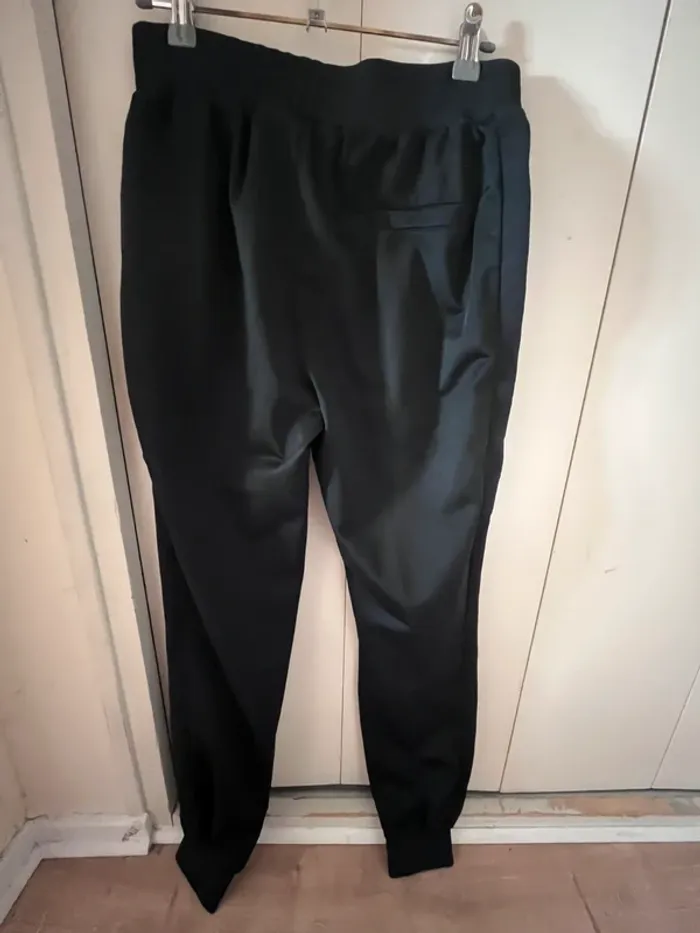 Jogging Ellesse Taille S - photo numéro 2