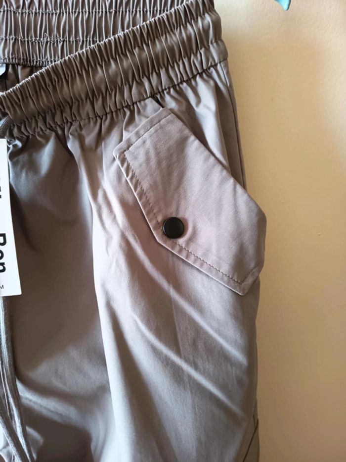 Pantalon cargo. Marque Miss bon . Fashion jeans. - photo numéro 6