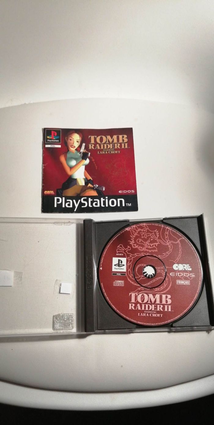 Jeu de PS1 : Tomb Raider II - photo numéro 2