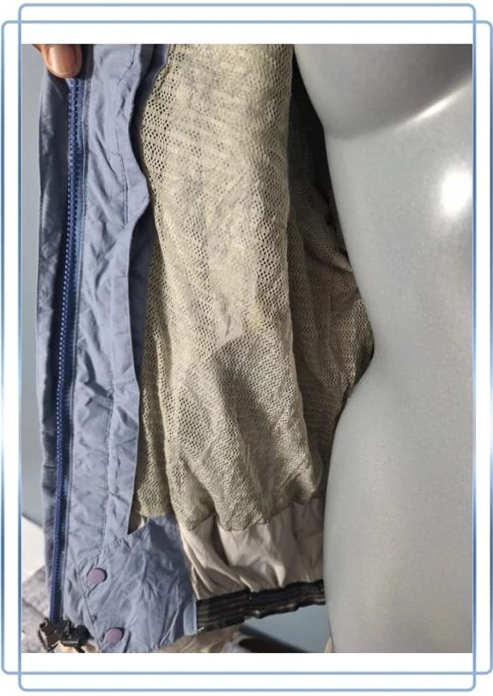 Veste coupe vent à capuche patagonia vintage femme / taille L bleu et noir brodé (257) - photo numéro 7