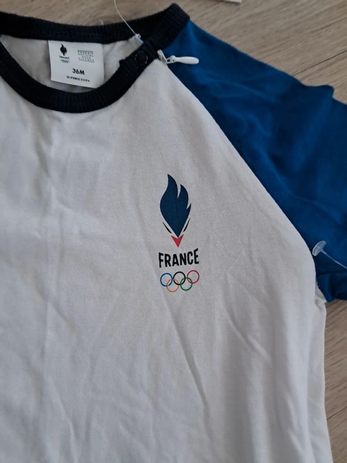 Combinaison France 36 mois - photo numéro 2