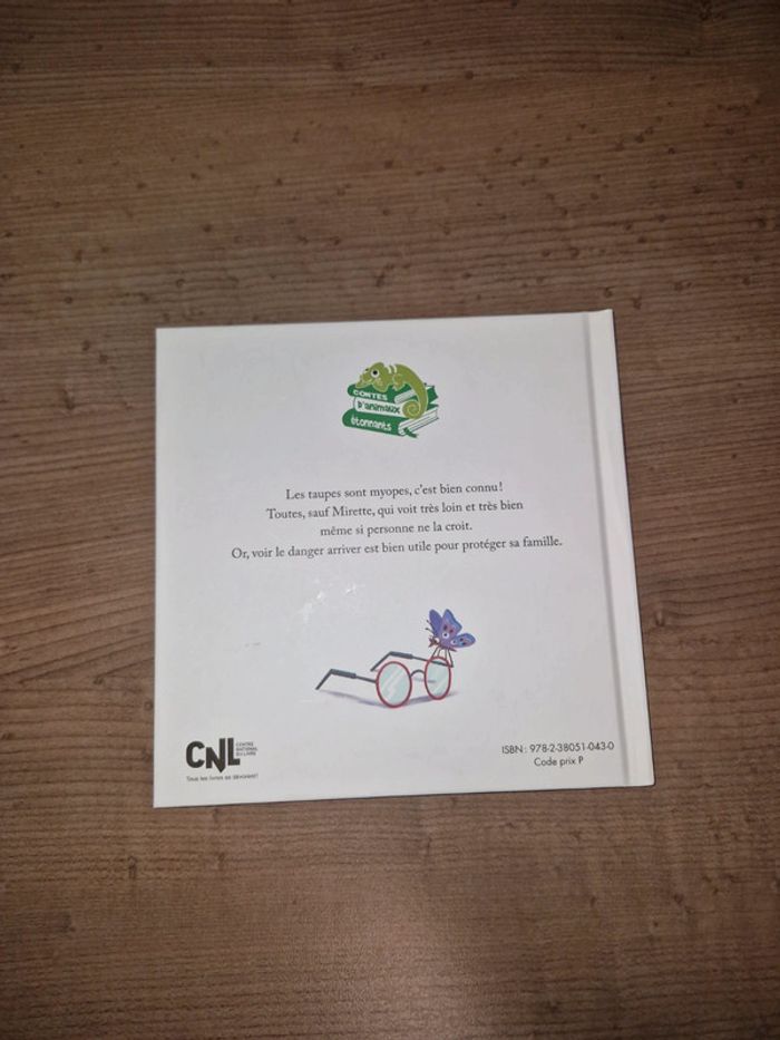 Livre La taupe qui voyait loin - photo numéro 2