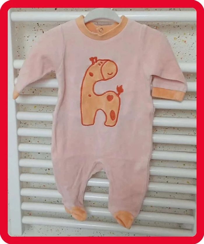 Pyjama abricot motif girafe Défimode Taille 3 mois - photo numéro 2