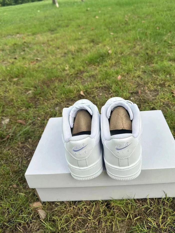 Nike Air Force 1 Low '07 White 42 - photo numéro 6