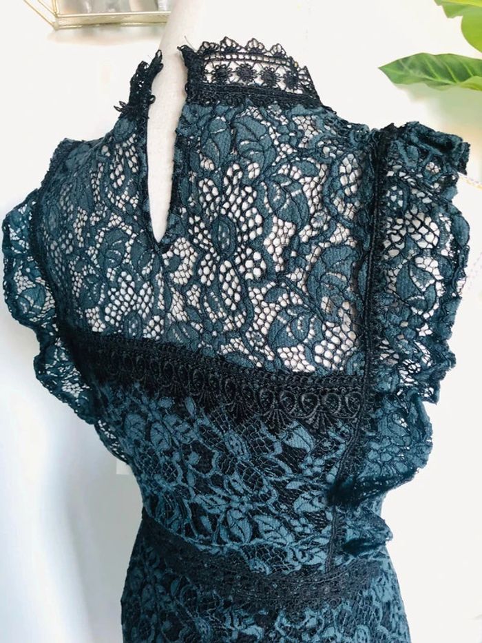 Robe chic dentelle Zara taille S - photo numéro 12