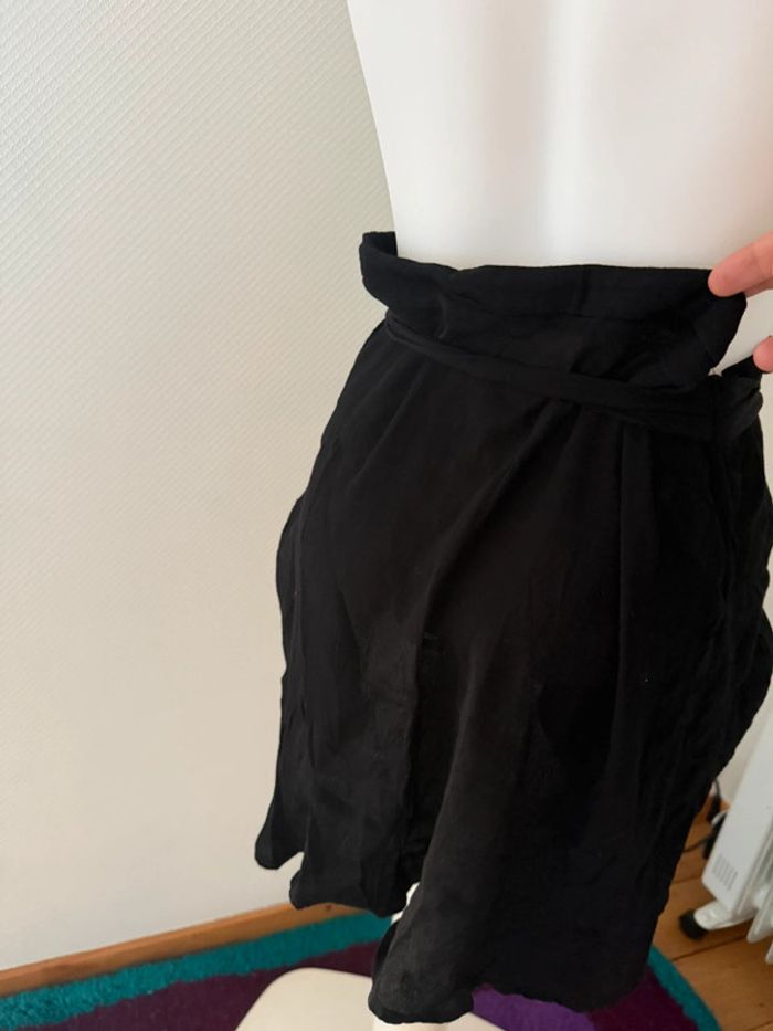 Jupe noir en très bon état taille 40 pimkie - photo numéro 7