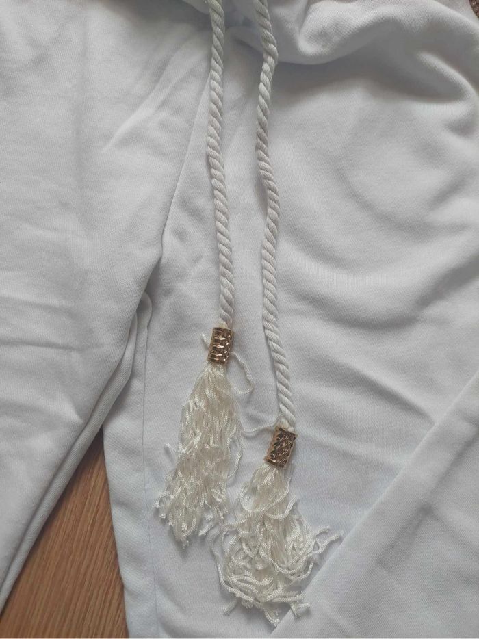 Pantalon jogging blanc avec strass T38 Princesse Boutique neuf 💭 - photo numéro 3
