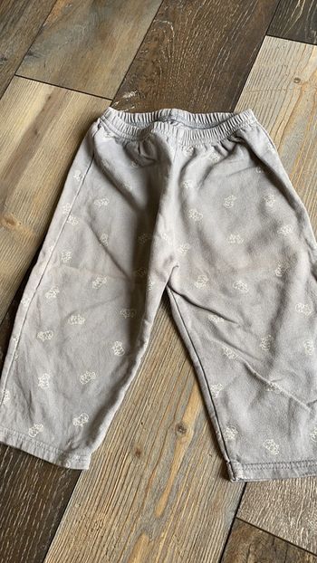 Pantalon gris petits moutons 18 mois