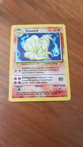Carte Pokemon Feunard 12/102