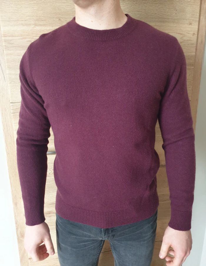 Pull bordeaux seidentsticker