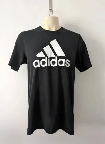 T-shirt Adidas - taille M
