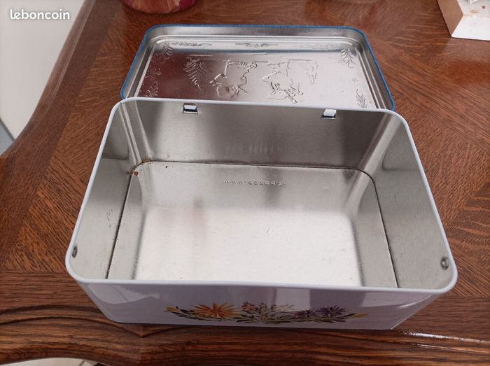 Boite en metal rectangulaire - photo numéro 2